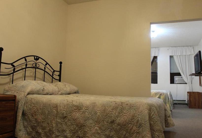 Hotel Cosmopolitan | Blairmore | Alberta | Canada 17