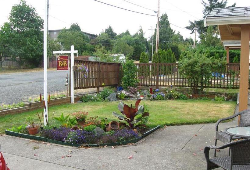 Money Pennies Bed And Breakfast | Campbell River | British Columbia | Canada 2