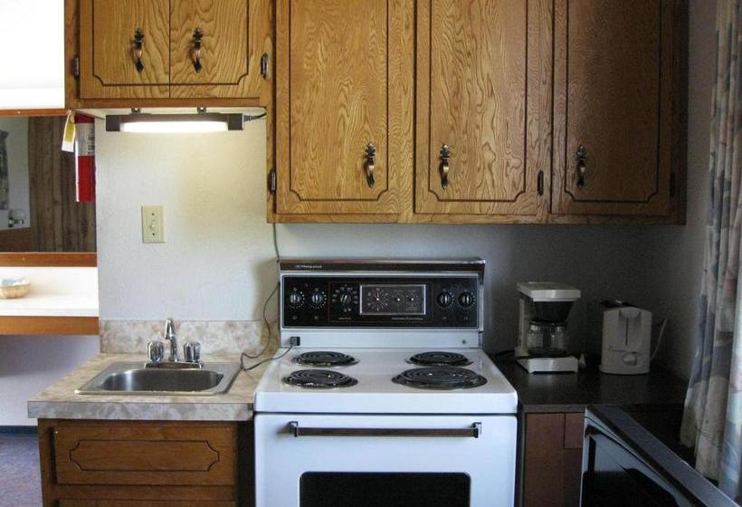 Foothills Motel | Pincher Creek | Alberta | Canada 15