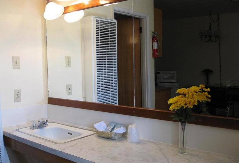 Foothills Motel | Pincher Creek | Alberta | Canada 17