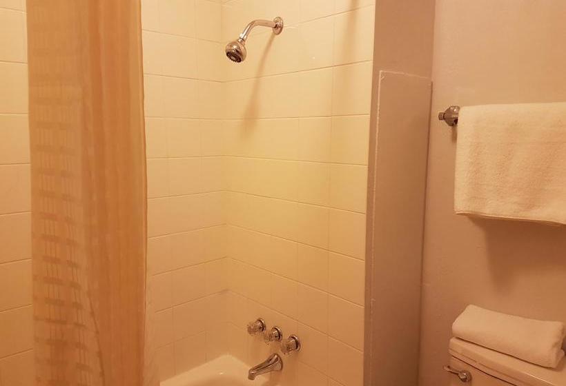 Foothills Motel | Pincher Creek | Alberta | Canada 3