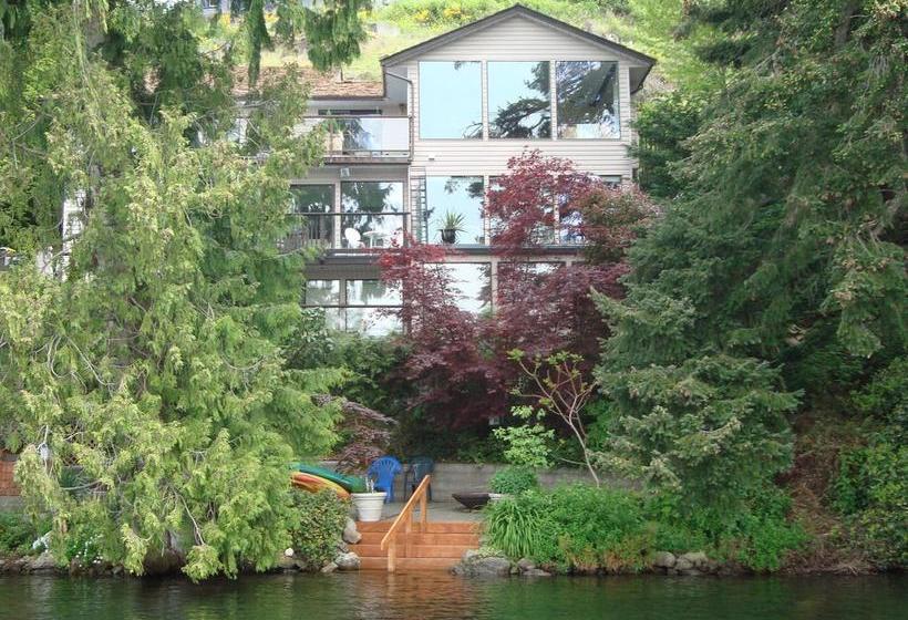 Long Lake Waterfront Bed And Breakfast | Nanaimo | British Columbia | Canada 18