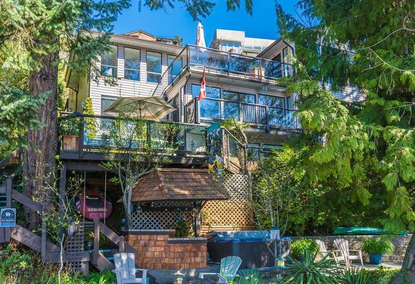 Long Lake Waterfront Bed And Breakfast | Nanaimo | British Columbia | Canada 3