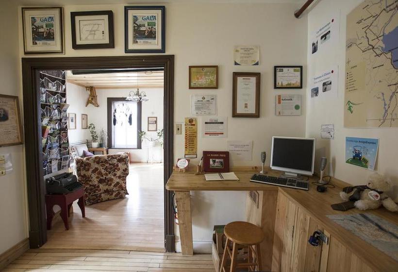 Hostel Auberge De Saguenay La Maison Price | Saguenay | Quebec | Canada 12