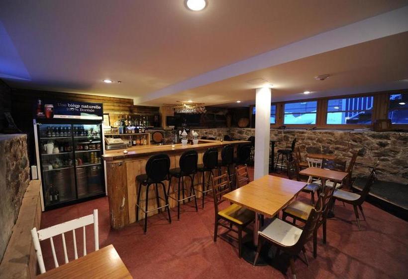 Hostel Auberge De Saguenay La Maison Price | Saguenay | Quebec | Canada 2