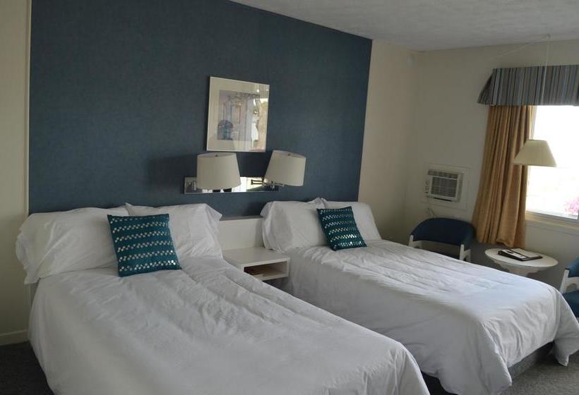 Hostel Auberge Le Parasol | Saguenay | Quebec | Canada 1