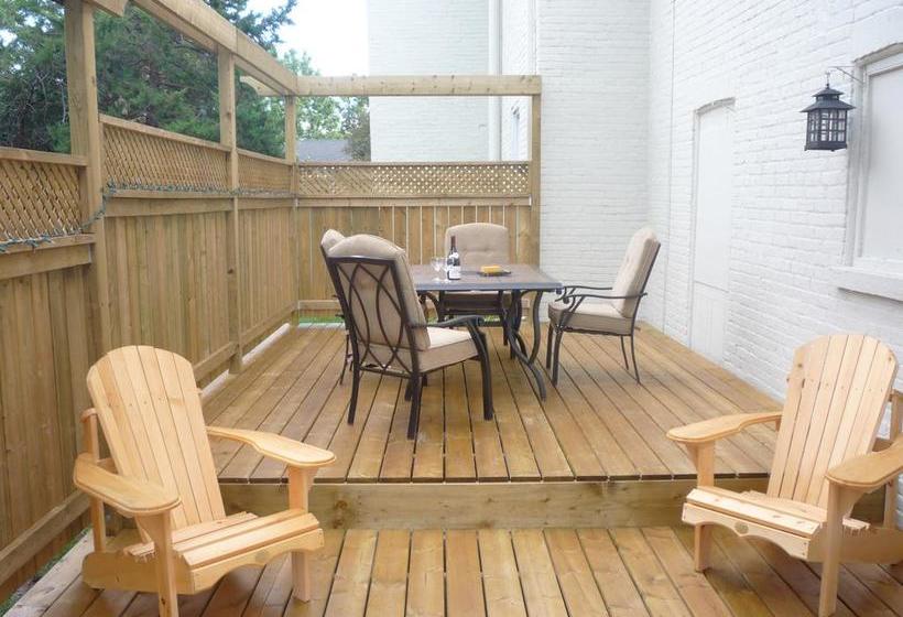 Place Victoria Place Bed & Breakfast | Belleville | Ontario | Canada 5