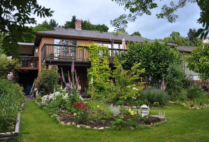 Stafford House Bed & Breakfast Columbia Británica