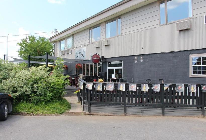 The Fort Nashwaak Motel | Fredericton | New Brunswick | Canada 3