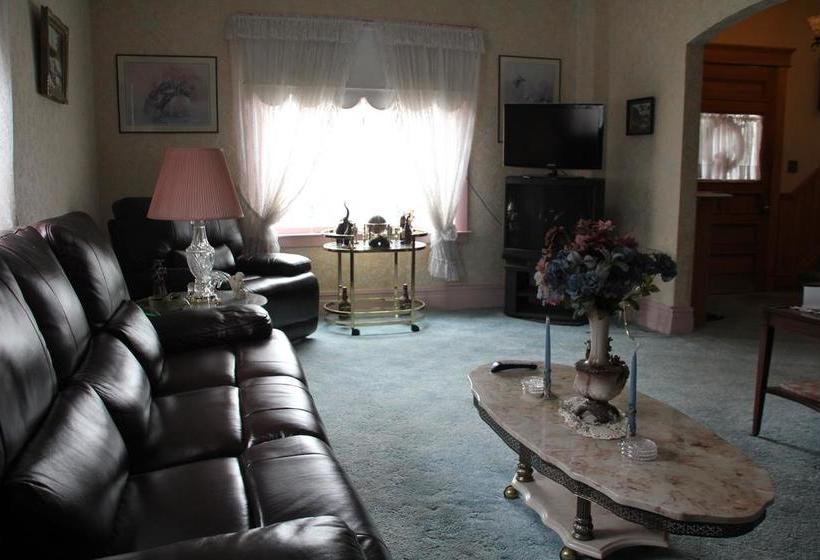 Leah Jane S Bed & Breakfast