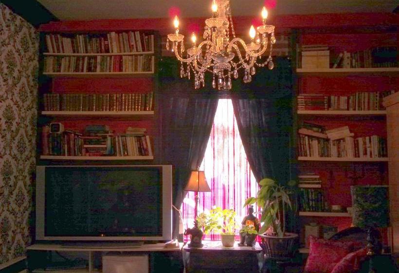 Bed and Breakfast Gite Le Stchristophe | Montreal | Québec | Hôtels au Canada 12