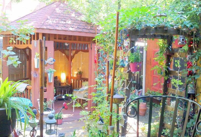 Bed and Breakfast Gite Le Stchristophe | Montreal | Québec | Hôtels au Canada 15