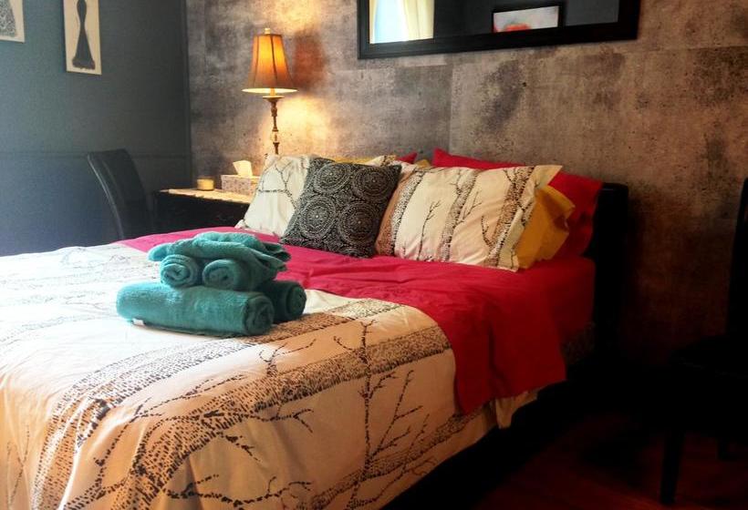 Bed and Breakfast Gite Le Stchristophe | Montreal | Québec | Hôtels au Canada 2