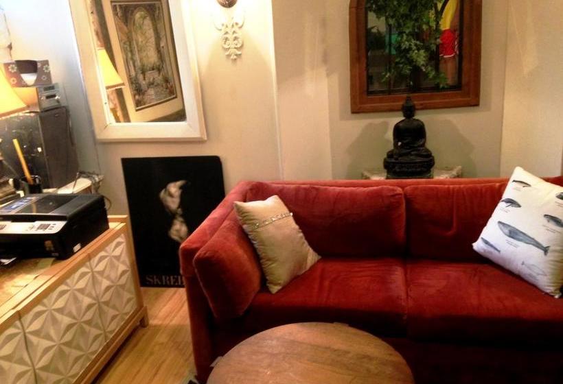 Bed and Breakfast Gite Le Stchristophe | Montreal | Québec | Hôtels au Canada 20