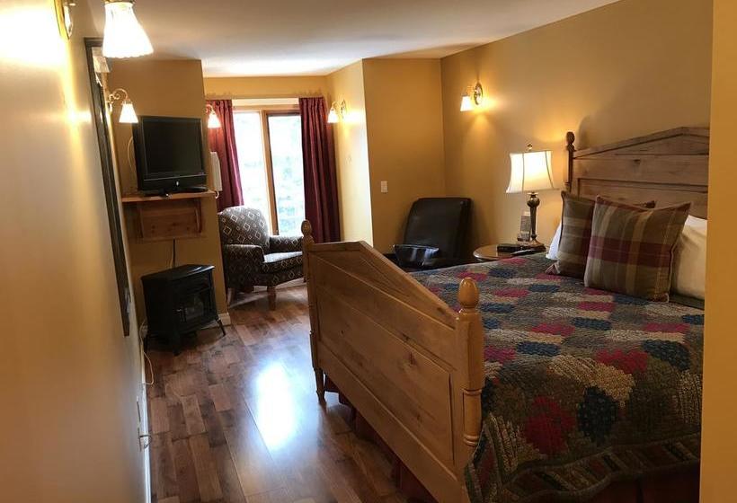 Bed and Breakfast Lady Macdonald Country Inn | Canmore | Alberta | Canada 3