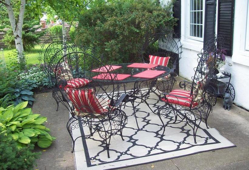 Danner House B&b | Niagara Falls | Ontario | Canada 6