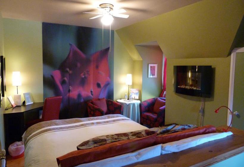 Bed and Breakfast Chateau Murdock Gite | Saguenay | Quebec | Canada 16