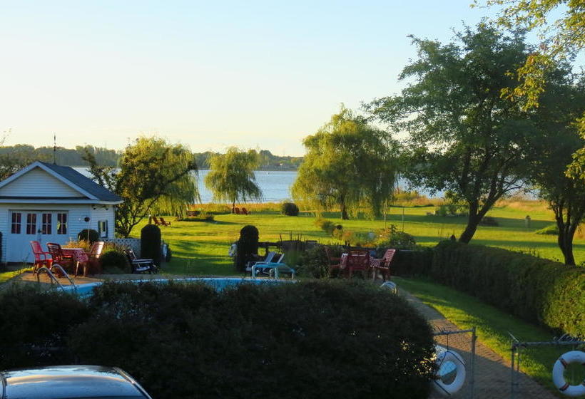 Bed and Breakfast Gîte Saintlaurent | Trois Rivieres | Quebec | Canada 13