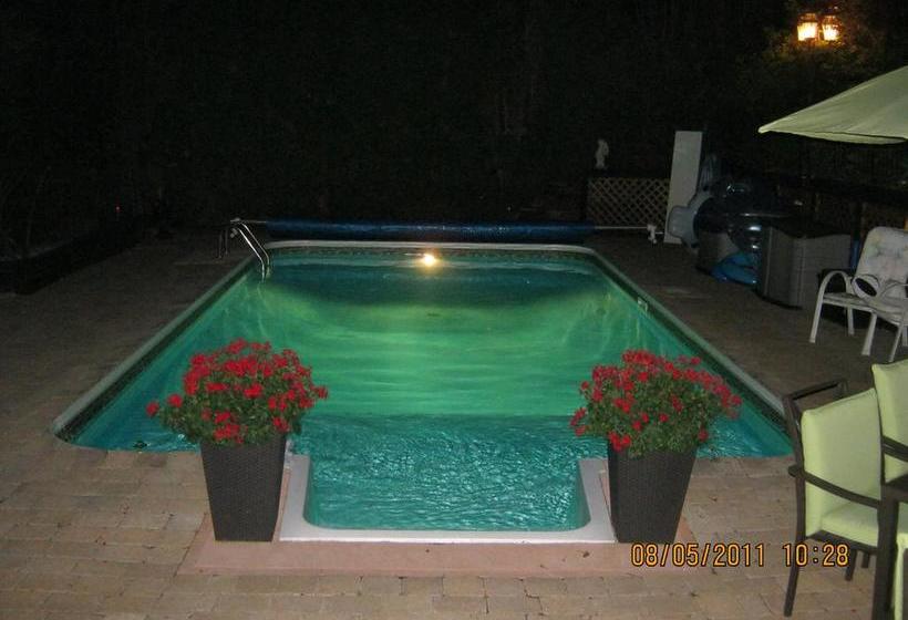 A Touch Of English B&b | Kelowna | British Columbia | Canada 12