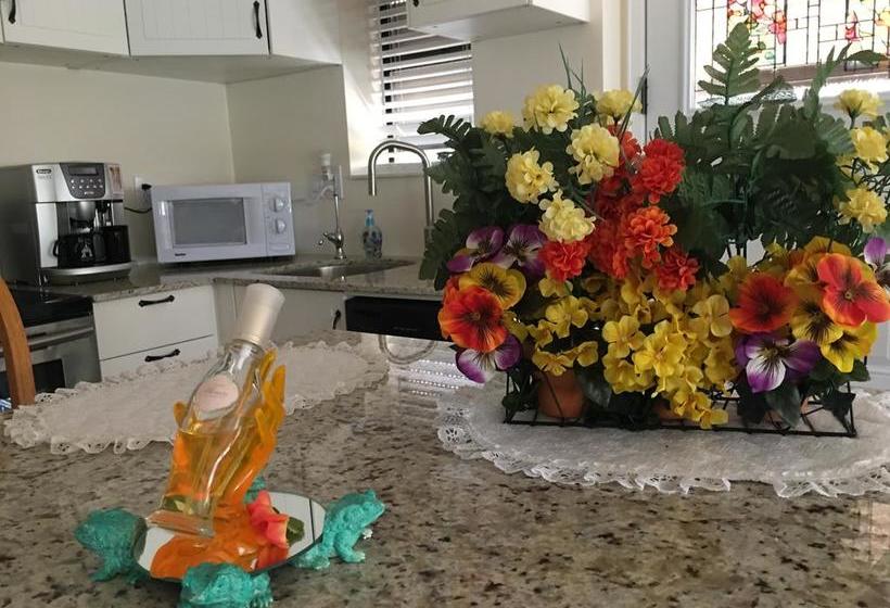 Diana S Luxury Bed And Breakfast | Vancouver | Colúmbia Britânica | Canadá 2