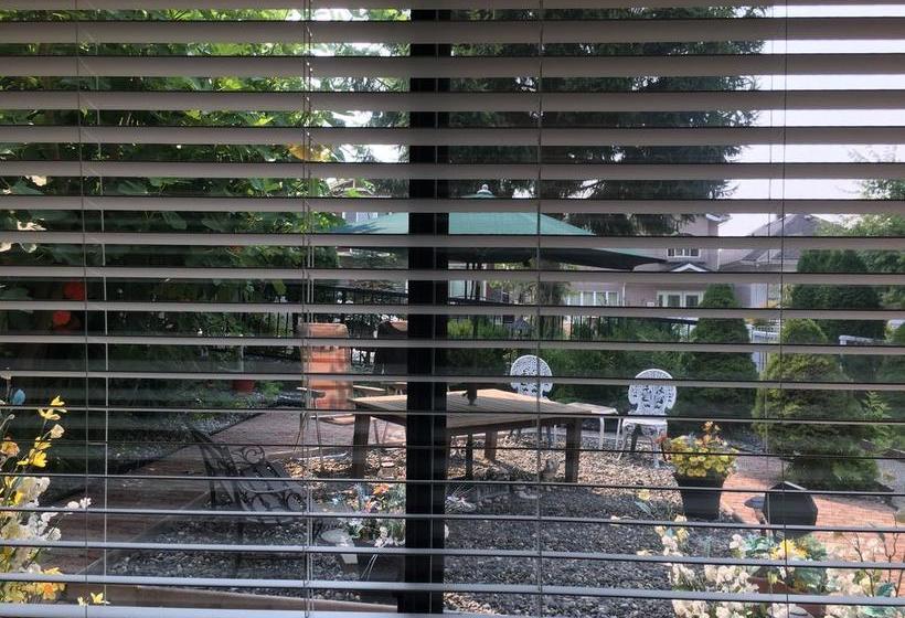 Diana S Luxury Bed And Breakfast | Vancouver | Colúmbia Britânica | Canadá 4