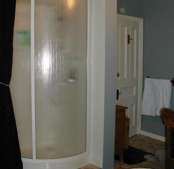 Bed and Breakfast La Maison Du Seminaire | Saguenay | Québec | Hôtels au Canada 14