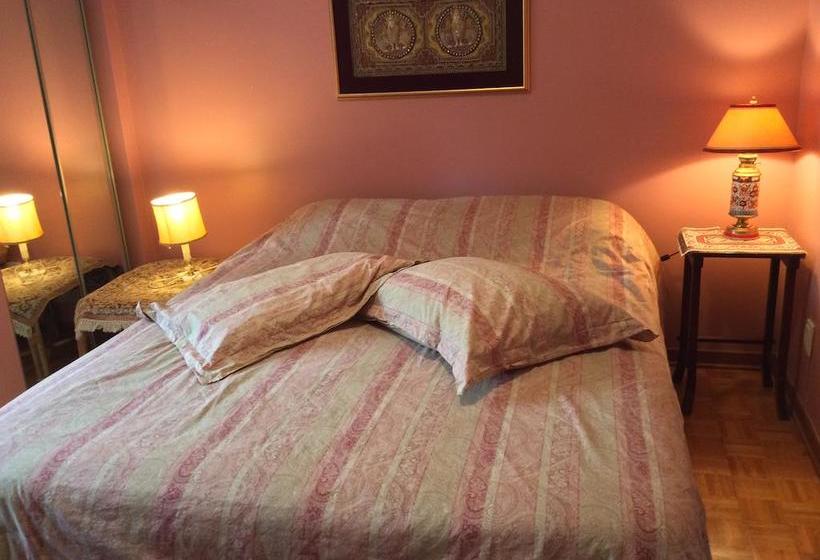 Bed and Breakfast Gite De Brouage | Gatineau | Quebec | Canada 15