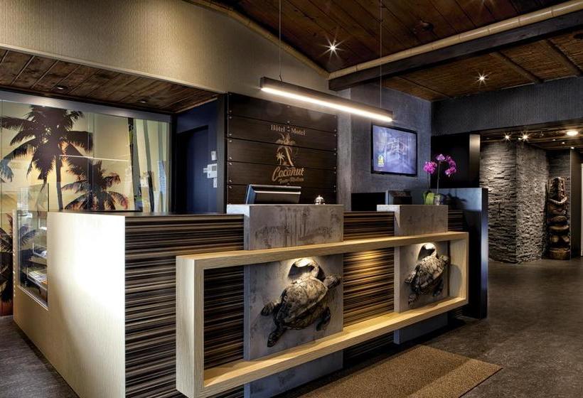 Motel Coconut | Trois Rivieres | Quebec | Canada 7