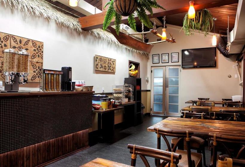 Motel Coconut | Trois Rivieres | Quebec | Canada 8