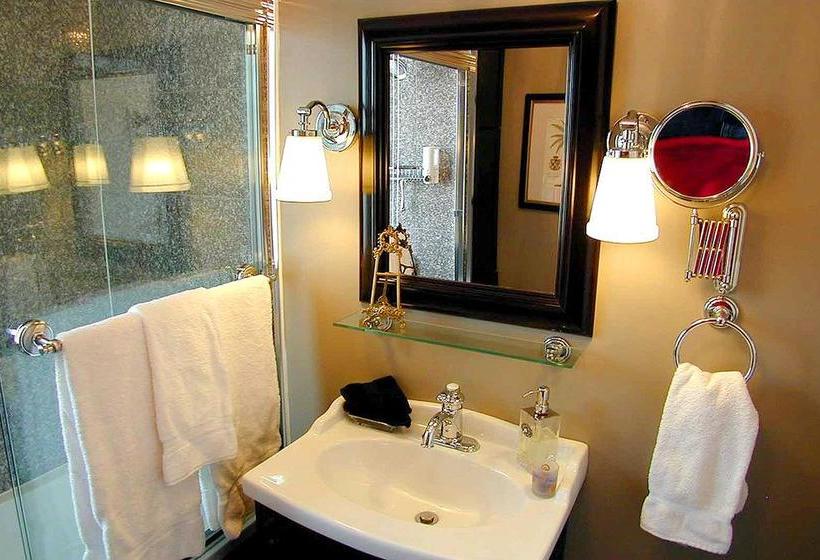 Apple Tree Historic B&b | Niagara on the Lake | Ontario | Canada 13