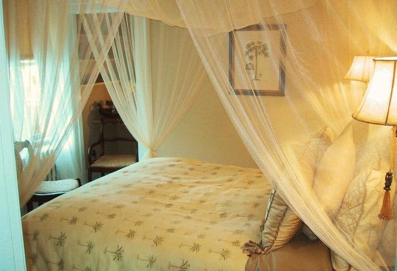 Apple Tree Historic B&b | Niagara on the Lake | Ontario | Canada 4