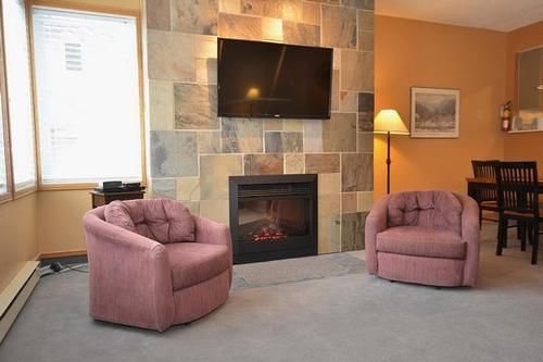 Hotel The Lodges At Blue Mountain - Cachet Crossing Condos Midland Ontario