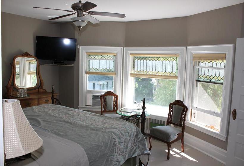 Hotel Green Oaks | Niagara Falls | Ontario | Canada 14