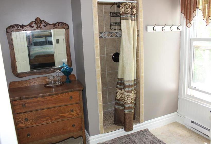 Hotel Green Oaks | Niagara Falls | Ontario | Canada 6