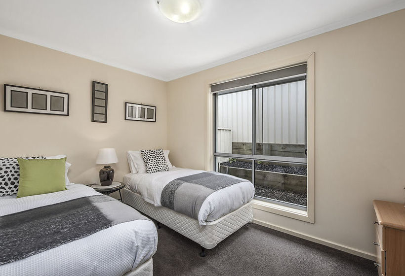 Megan Court Apartments | Mount Gambier | South Australia | Australia 1