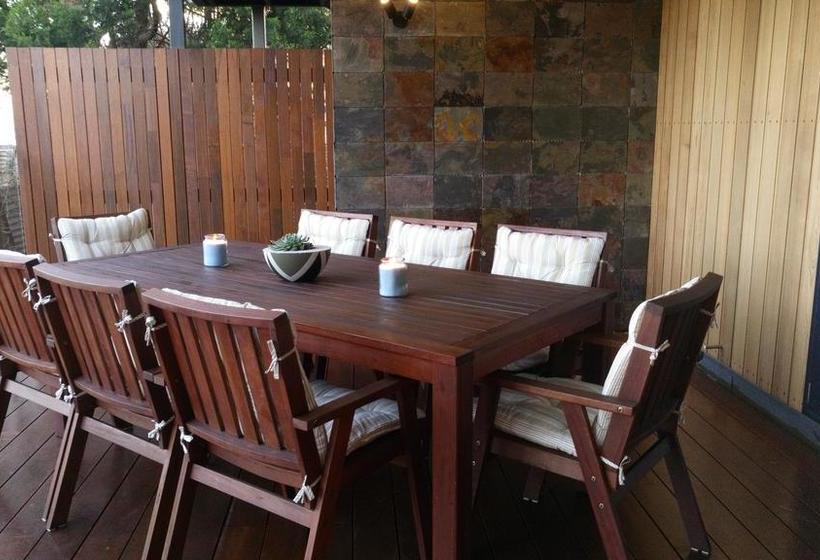 Bed and Breakfast Malting Lagoon Guest House | Coles Bay | Tasmania | Australia 10