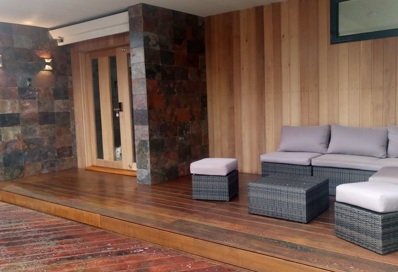 Bed and Breakfast Malting Lagoon Guest House | Coles Bay | Tasmania | Australia 13