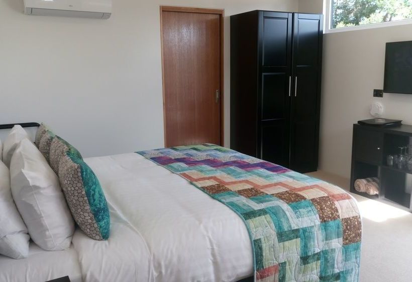 Bed and Breakfast Malting Lagoon Guest House | Coles Bay | Tasmania | Australia 17
