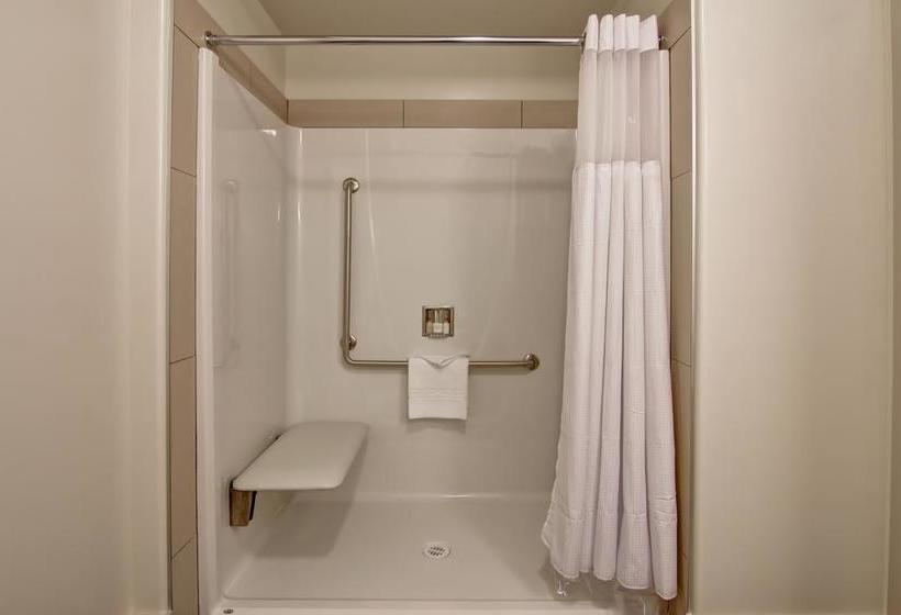 Hotel Chateau Nova Yellowknife | Yellowknife | Northwest Territories | Canada 20