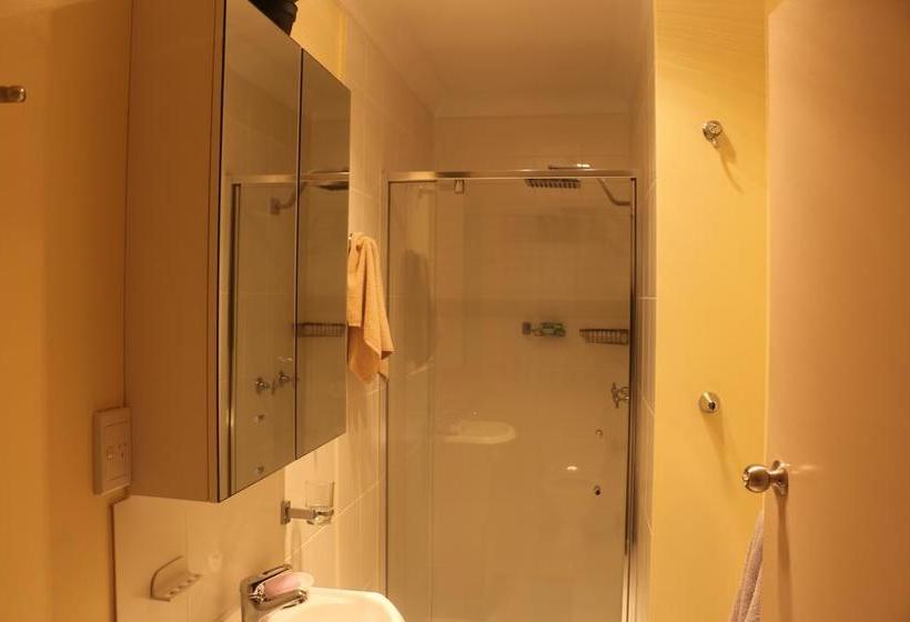 Westside Studio Apartments | Armidale | New South Wales | Australia 3