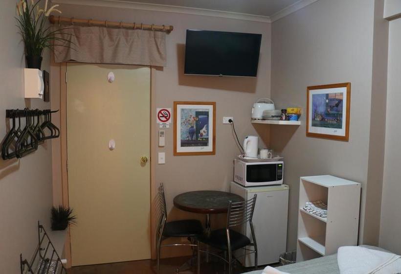 Westside Studio Apartments | Armidale | New South Wales | Australia 9