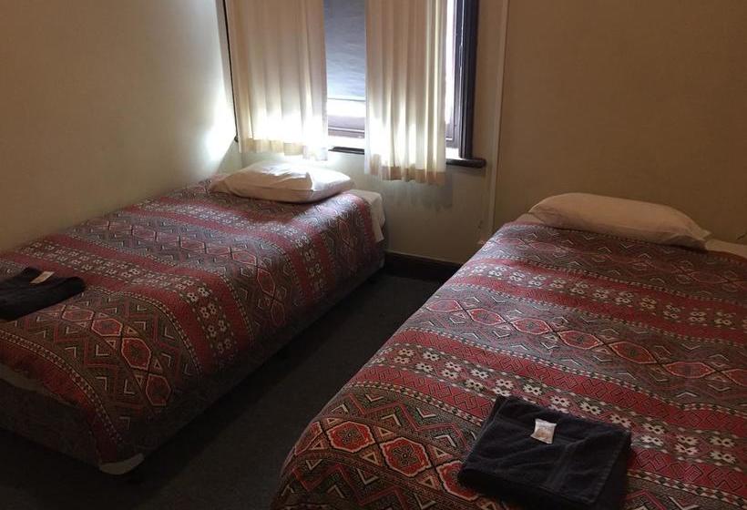 Crown Inn | Kingston | South Australia | Australia 6