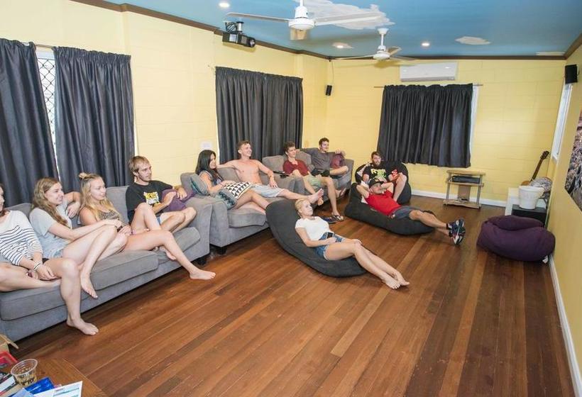 Hostel Castaways Backpackers | Cairns | Queensland | Australia 2