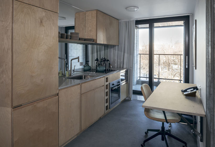 Boxotel | Montreal | Quebec | Canada 17