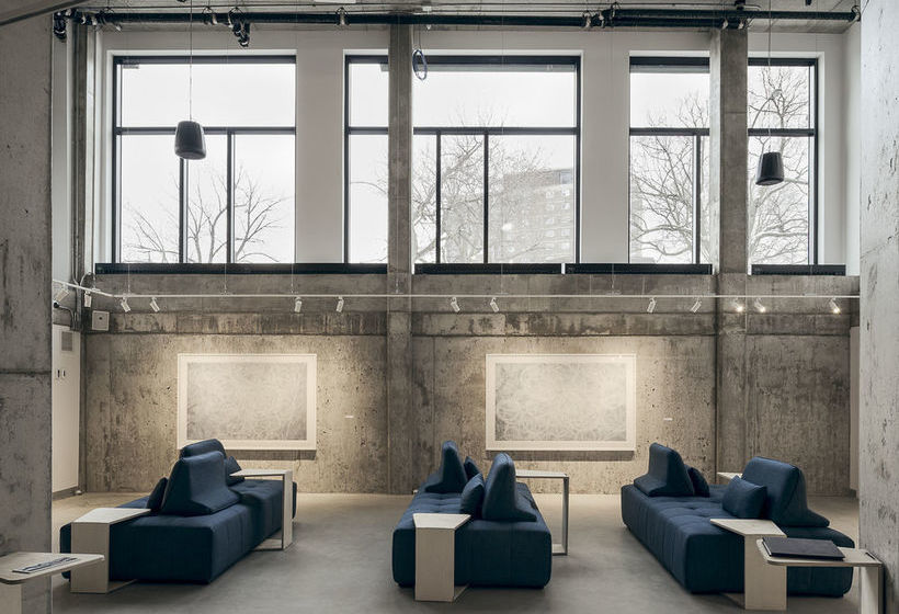 Boxotel | Montreal | Quebec | Canada 3