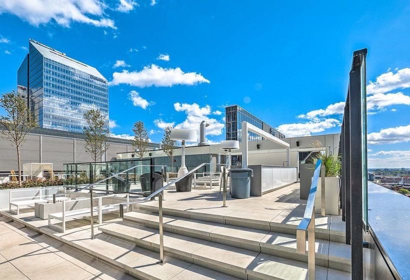 Likeahotel - Tour Des Canadiens | Montreal | Québec | Hôtels au Canada 6