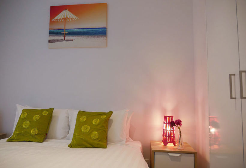 Anchor On Upper West | Melbourne | Victoria | Australia 3