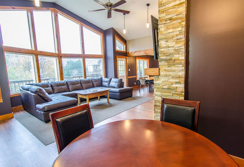 Summit Ridge 1 | Blue Mountains | Ontario | Canada 19