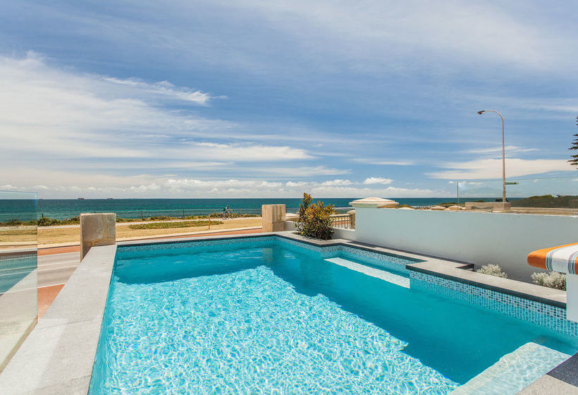 Cottesloe Beach House I