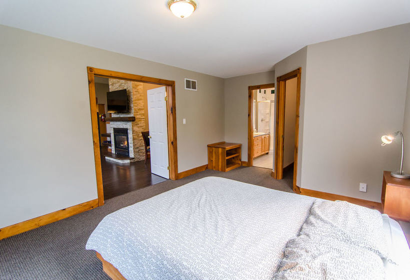 Summit Ridge 3 | Blue Mountains | Ontario | Canada 3